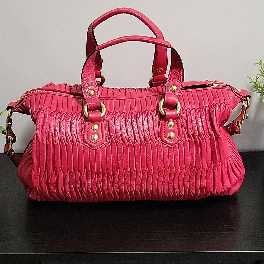 Coach Handbag - Picture 2 of 7